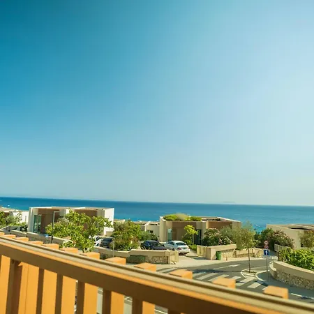 فيلة Palase Elite