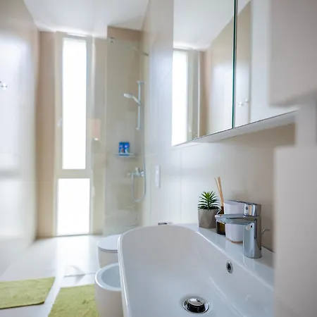 Palase Elite هيماري