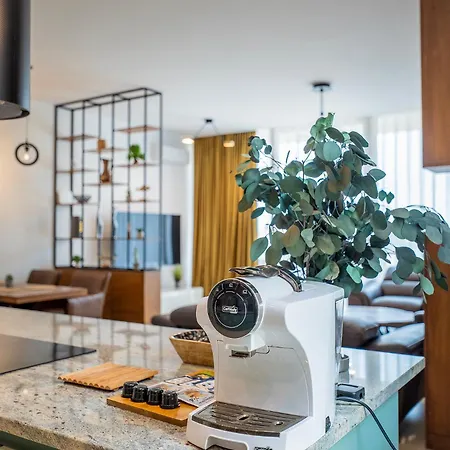 Palase Elite فيلة *