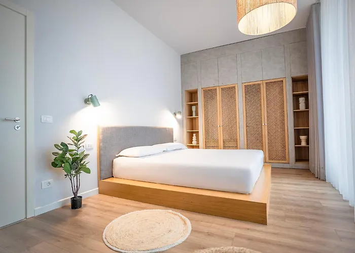 Palase Elite * Himara